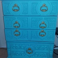 Chest  of Drawers 