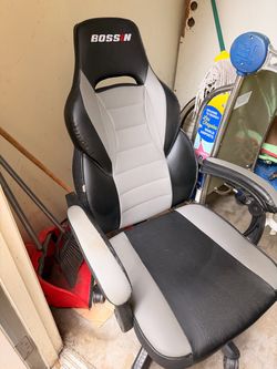 Gaming chair