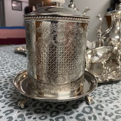 Antique  Viners Of Sheffield Biscuit Barrel 100$