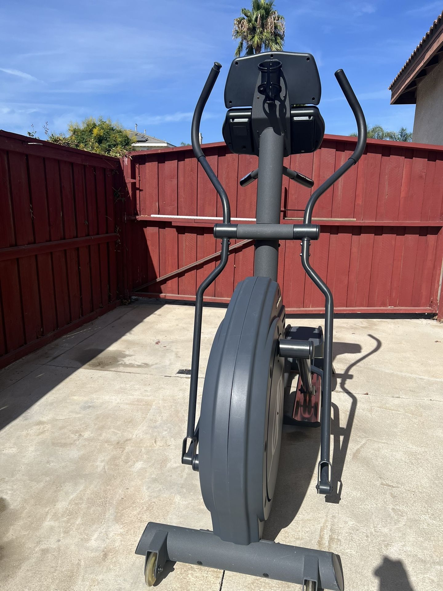 Nordic Tracks Elite 1300, Elliptical Machine 