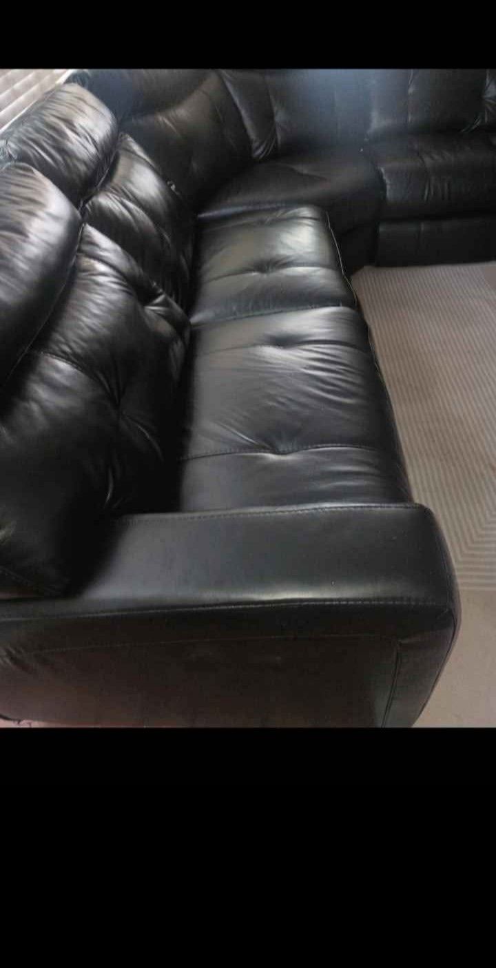 SECTIONAL π―% LEATHER RECLINER ELECTRIC BLACK COLOR.. DELIVERY SERVICE AVAILABLE π₯πβ
π