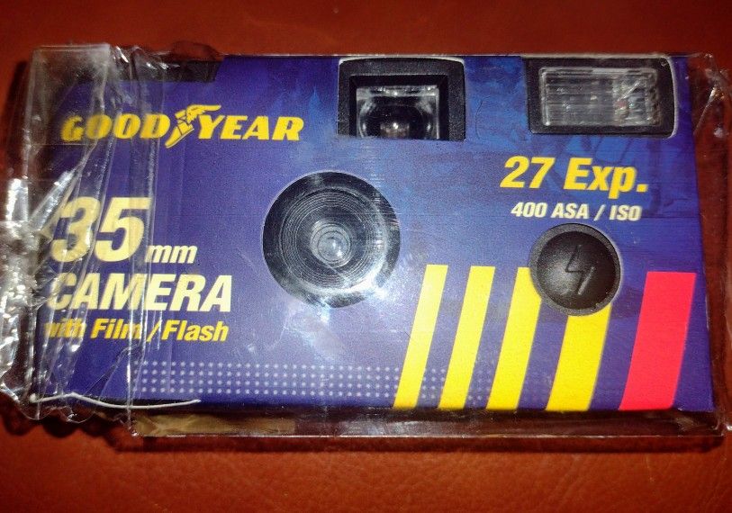 Sealed Vintage Goodyear 35mm Flash Camera with/Film!