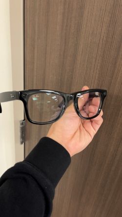 Ray-ban- wayfarer Meta Glasses Gen 2 Transition
