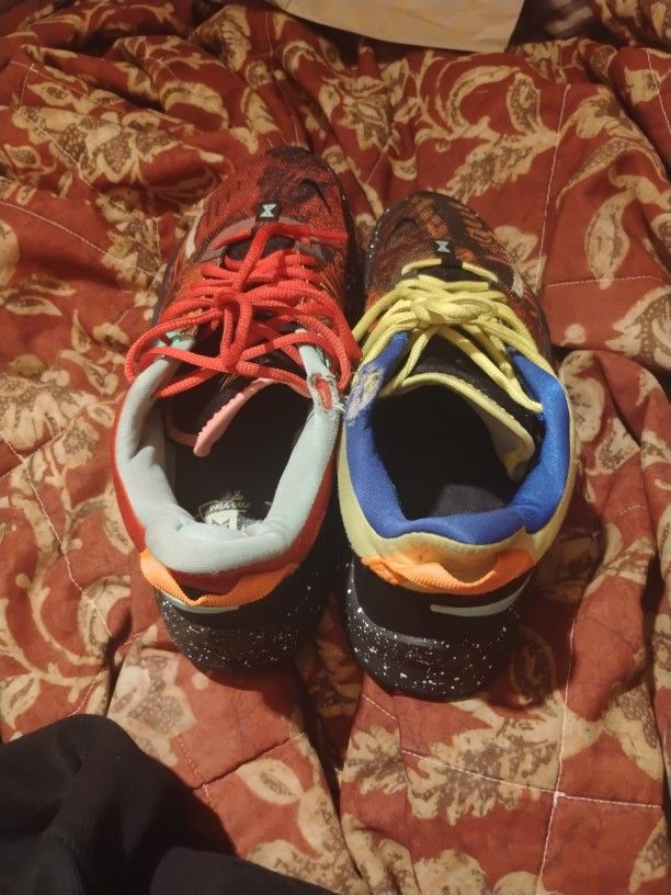 Nike PG Muiticolor Mismatched Basketball Shoes 