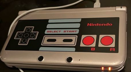 Nintendo 3DS XL NES Edition