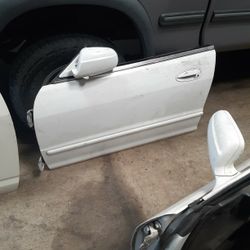 2000 Acura Integra 4 Door Driver And Passanger Front Doors