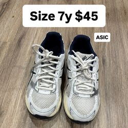 Asics running shoes size 7y