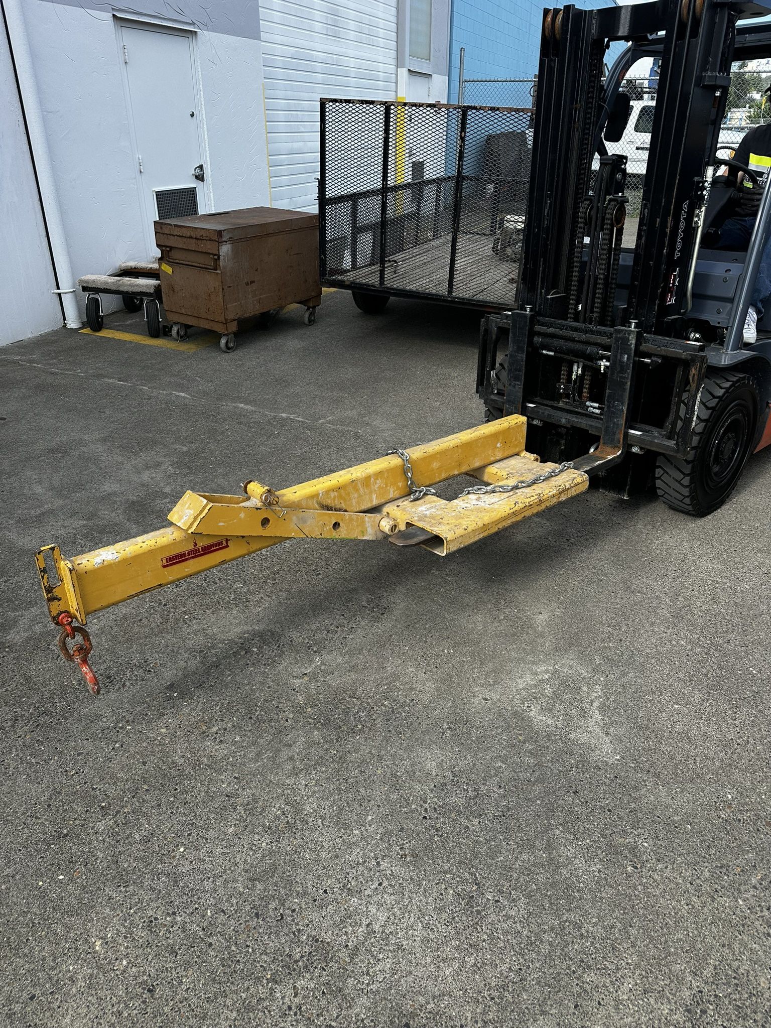 Forklift Picking Apparatus