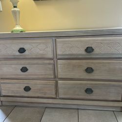 Lovely Shell Design Dresser & Side Table