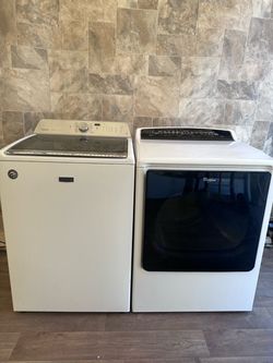 Washer and dryer gas laundry