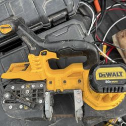 Dewalt Bandsaw