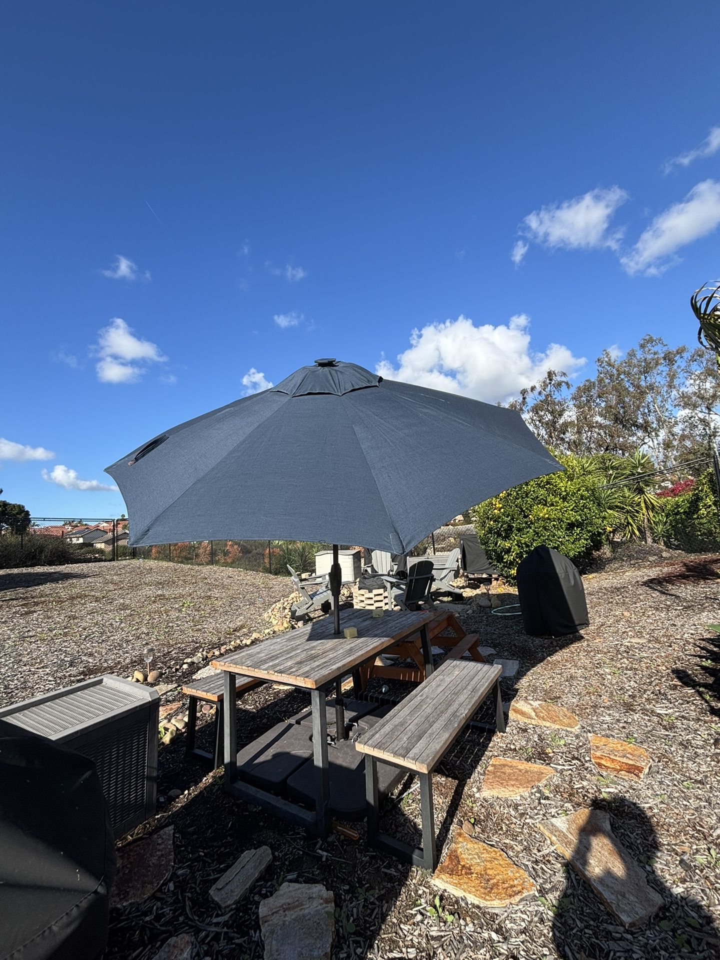 $110 OBO – Outdoor Patio Umbrella