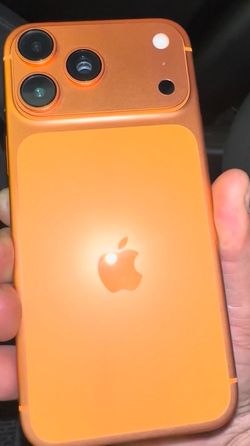 I phone 17 pro max