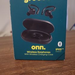  Wireless Earbuds