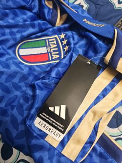 Italy 26 Home Jersey
Men's size Medium
Slim Fit
Excellent condition new