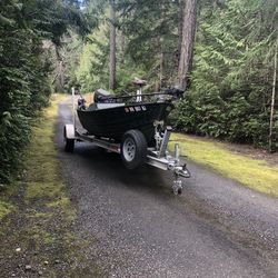 15’ Klamath Advantage 30 Suzuki