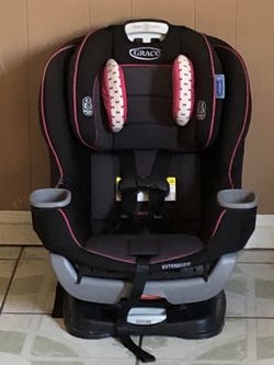 LIKE NEW GRACO EXTENDED 2FIT CONVERTIBLE CAR SEAT!!!!