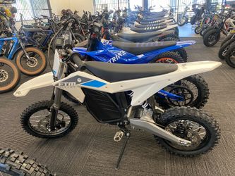 ETM RTR LITE 5000W/60V Electric Dirtbike