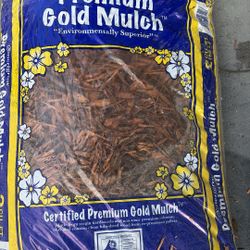 Premium Gold Mulch - Bag