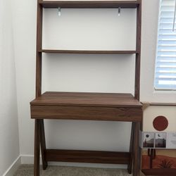Ladder desk - walnut 