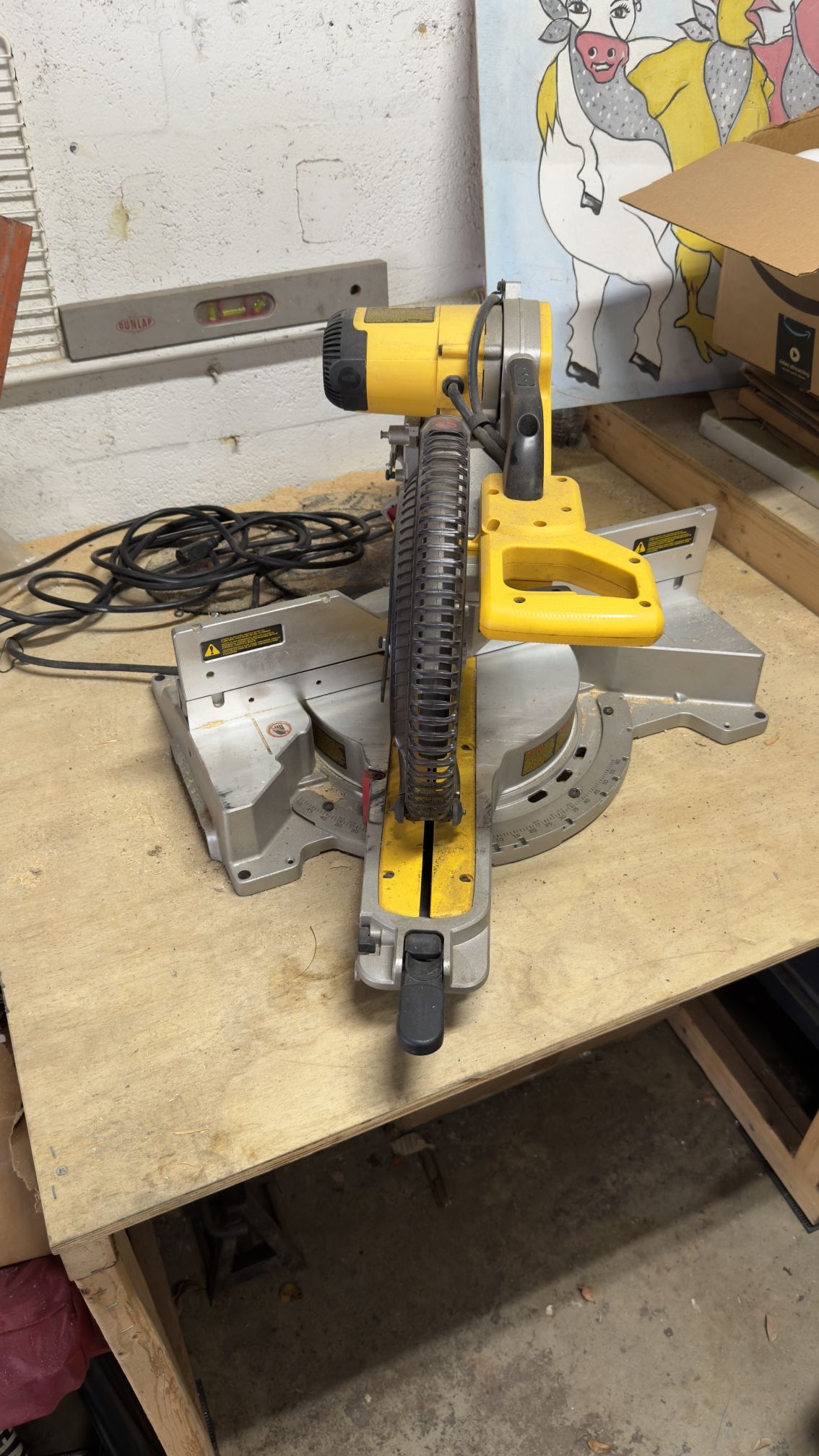 Dewalt DWS779 12 Inch Sliding Compound Miter