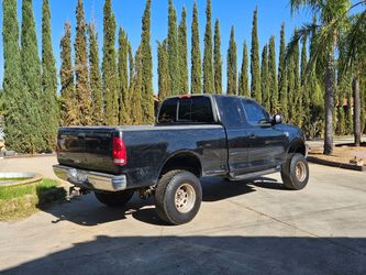 FORD F150 OFF-ROAD SPORT,LIFTED!CLEAN TITLE+SMOGGED,2027 JAN TAGS,RUNS GREAT