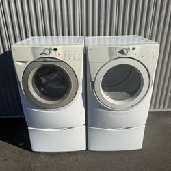 Whirlpool Duet Washer And Electric Dryer