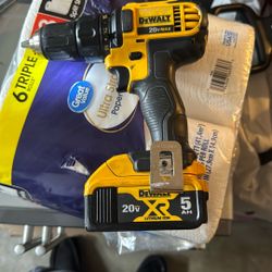 De Walt Drill 