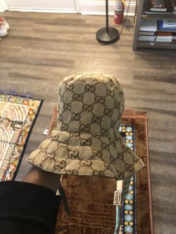 Reversible Gucci Bucket