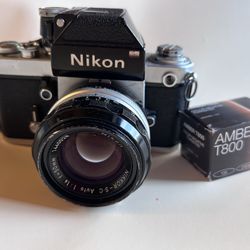 Nikon F2, Nikkor S-Auto 50mm 1.4. 35mm film roll included