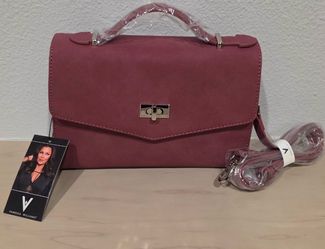 Vanessa Williams purse