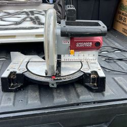 Chicago 10 Inch Compound Miter Saw With Laser Guide
