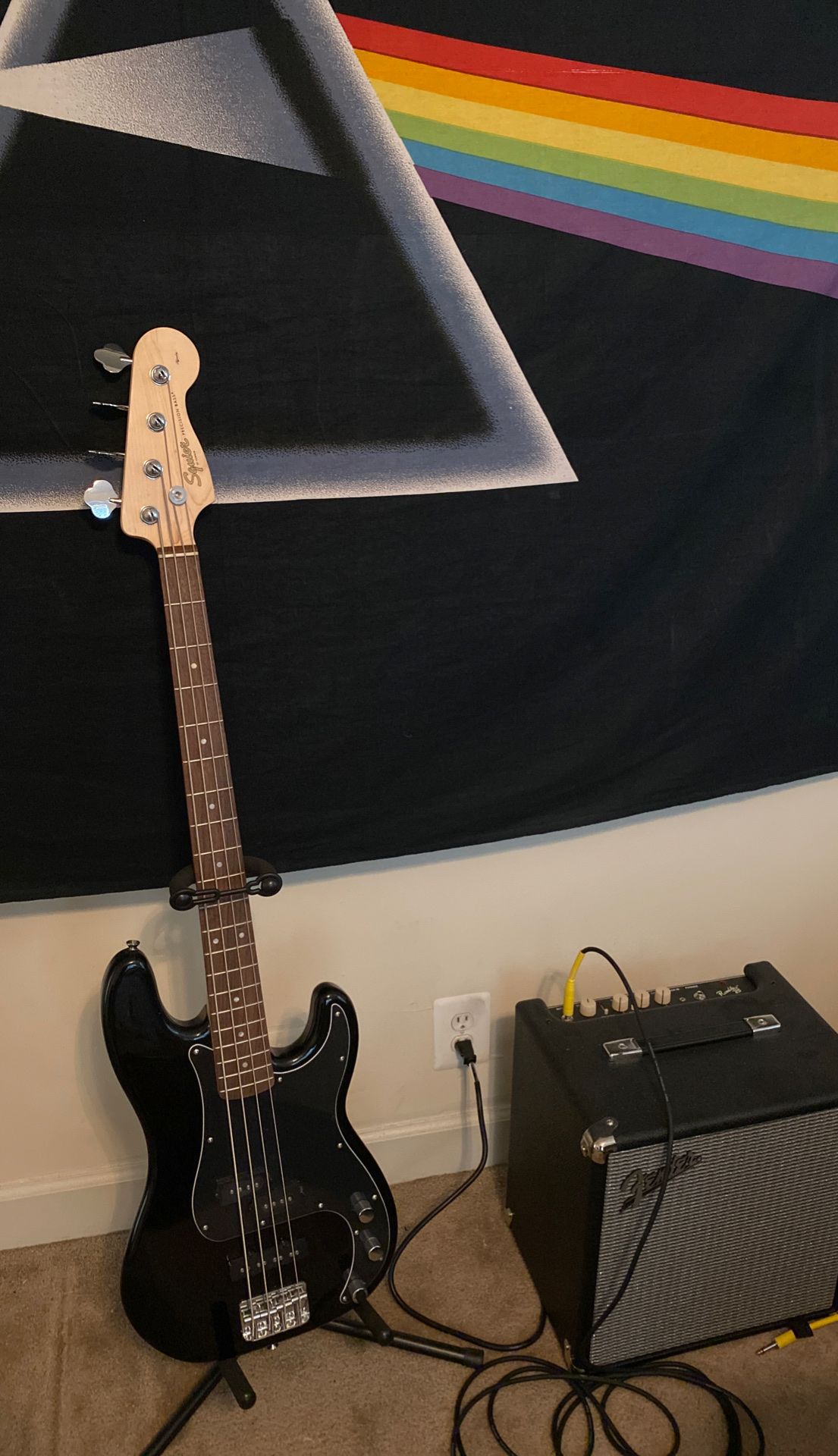 Fender Squier Bass Guitar and rumble 25 fender Amp