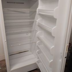 20 Cu Ft Upright Freezer Delivery Warranty Install Available 
