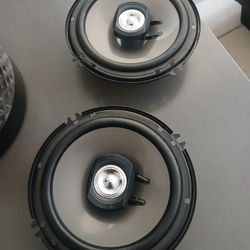 Pioneer TS-165P 200W MAX $30
