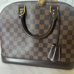 Louis Vuitton Alma PM 