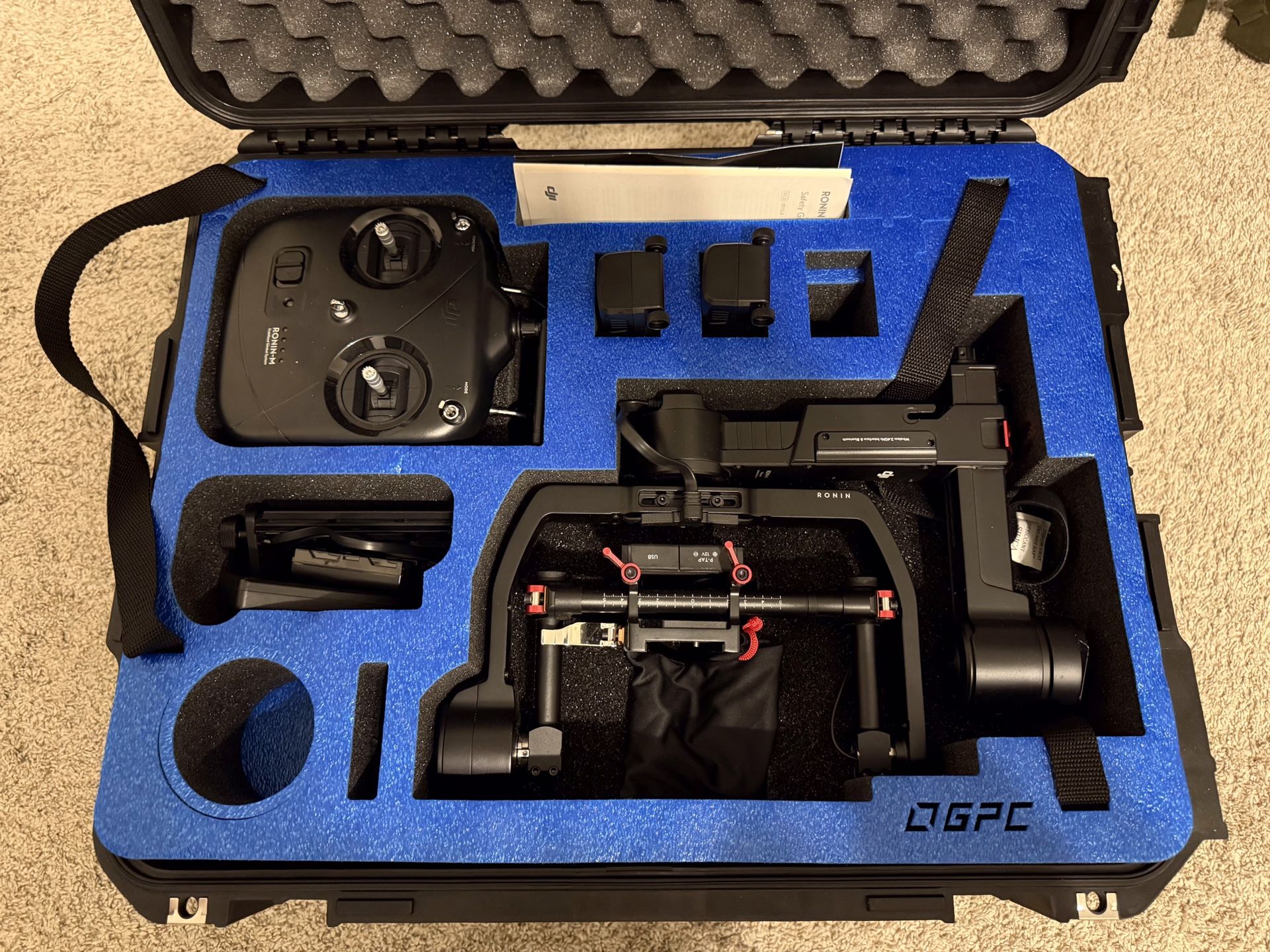 DJI Ronin-M 3-Axis Gimbal Stabilizer Kit