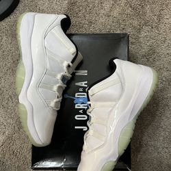 Jordan 11 Low “Legend Blue” (12)