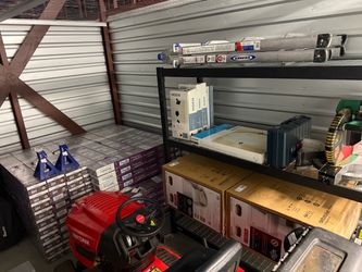 Clearing out my storage unit – everything in one pickup. Over $7,000 new. Fair offers welcome; lowballs ignored.