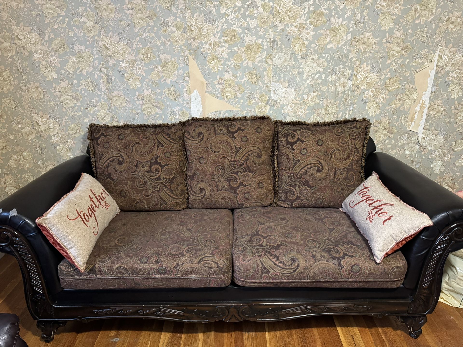 Sofa Set