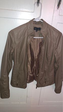 Women’s leather jacket