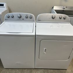 Whirlpool Washer And Dryer Set
