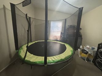 New Bouncy Trampoline For Teens