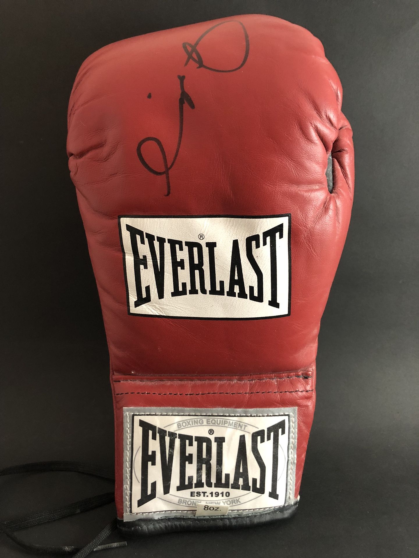 Oscar De La Hoya Autographed Boxing Glove