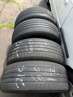 Tires 215/60/17 hanckoock