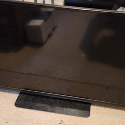 28in. Vizio Tv