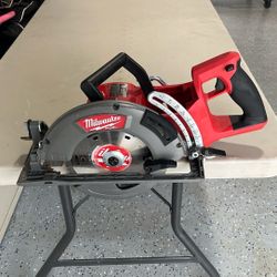 Milwaukee M18 Circular Saw 