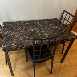 Kitchen Dinning Table and 3 Chairs 
