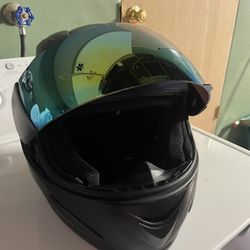 I storm Black Matte Motorcycle Helmet 