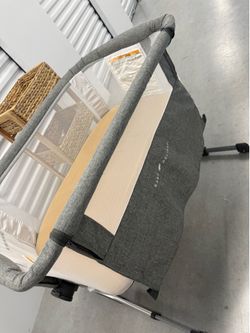 Bassinet baby delight